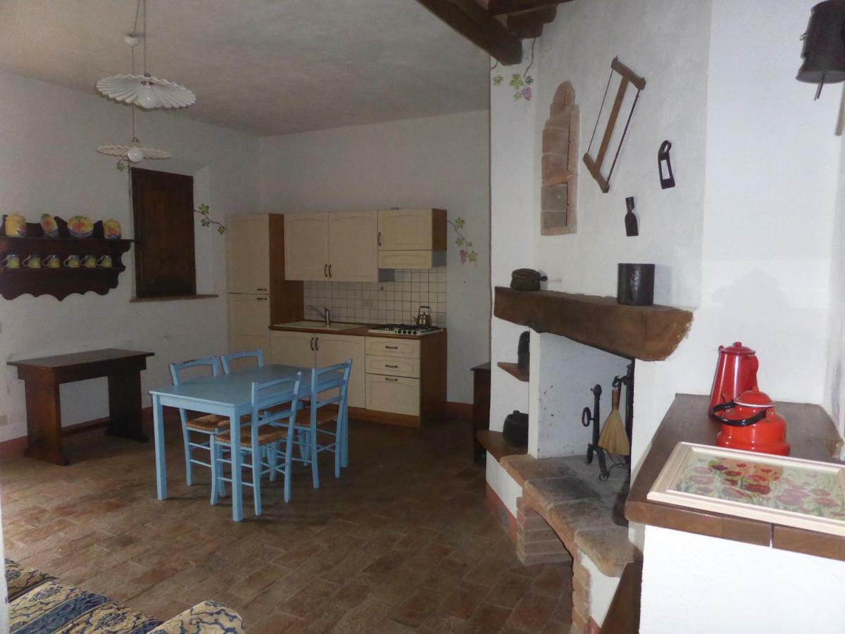Quercegrossa Agriturismo Le Tre Pietre - Podere Nel Chianti מראה חיצוני תמונה