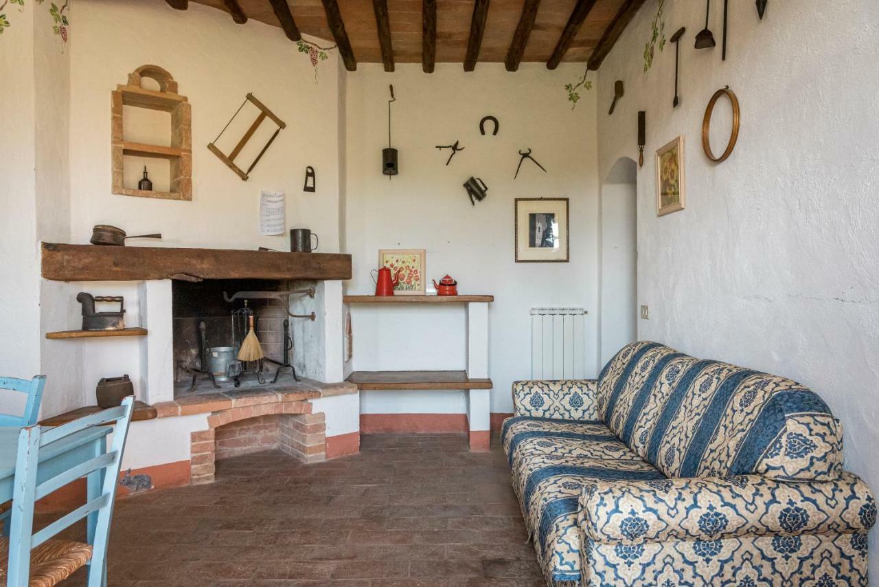 Quercegrossa Agriturismo Le Tre Pietre - Podere Nel Chianti מראה חיצוני תמונה