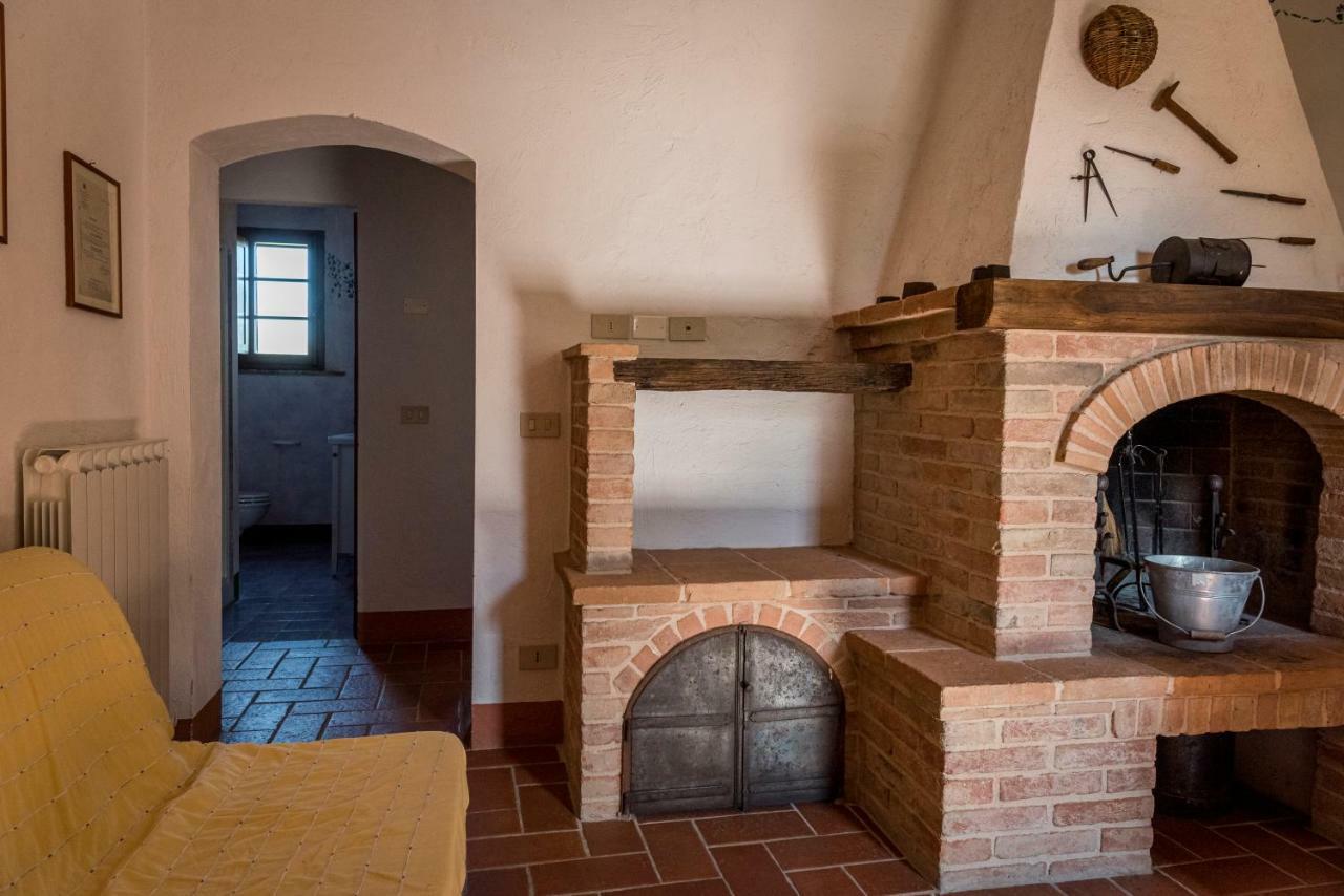 Quercegrossa Agriturismo Le Tre Pietre - Podere Nel Chianti מראה חיצוני תמונה